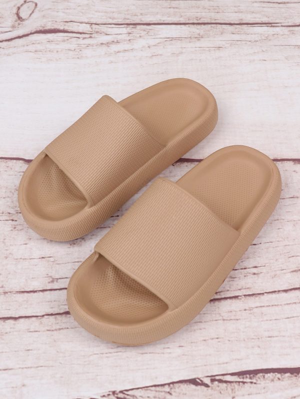 412ecf0afd9bc0e1a766531dcd52eb4ec42478c70a9f70f3d3c2de71c3151a77.jpg Women Slides Minimalist Single Band Slides
