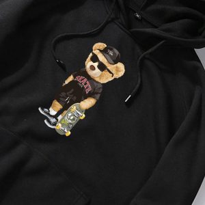 525fd70204087e060dfb48492dec0efe46b129c4f70d0e27c9b6d7b68afb80fd.jpg Skate Bear Print Hoodie