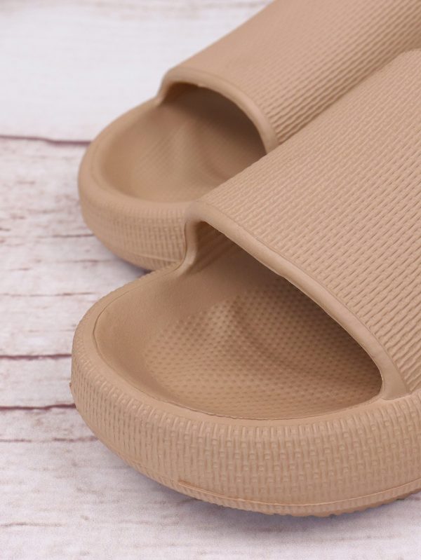 78b4581a34067cc7f441ad15a42e3d210742ed09753b2cb95a87759f8e5fbf0c.jpg Women Slides Minimalist Single Band Slides