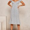 fcc781720dd64df51cb7190f916cdc1f4a1535abfa72763d69d4c9fbd53fd139.jpg Puff Sleeves Floral Print Midi Dress
