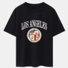 ff59bcdf233be4623a1ba530453a353887af3bb866d96b4cc50de7323828a572.jpg Los Angeles Coat Of Arms Print Drop Shoulder Oversize T-Shirt